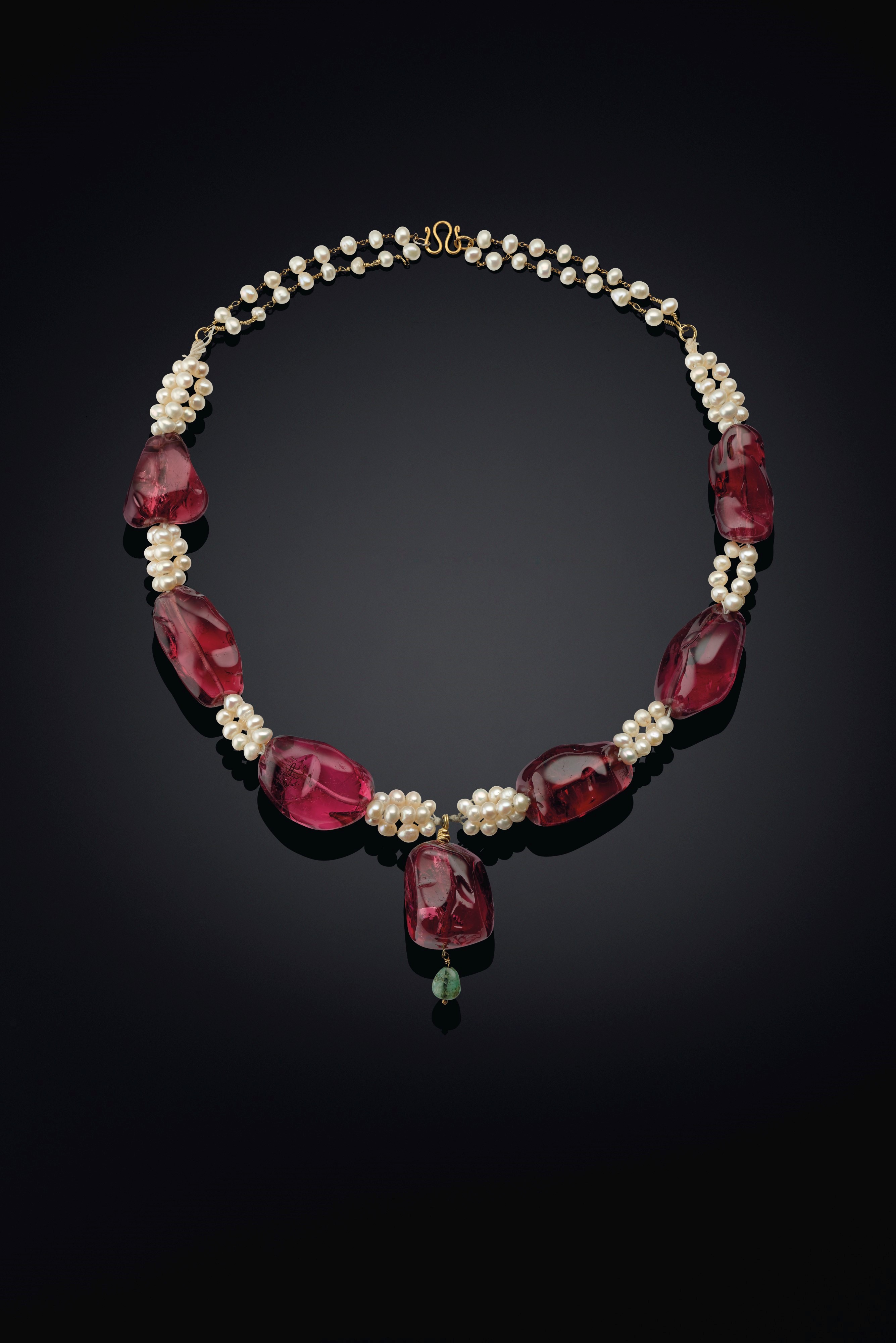 Tumbled spinel necklace recently sold by Christie’s at their auction. Image credit: Christie's