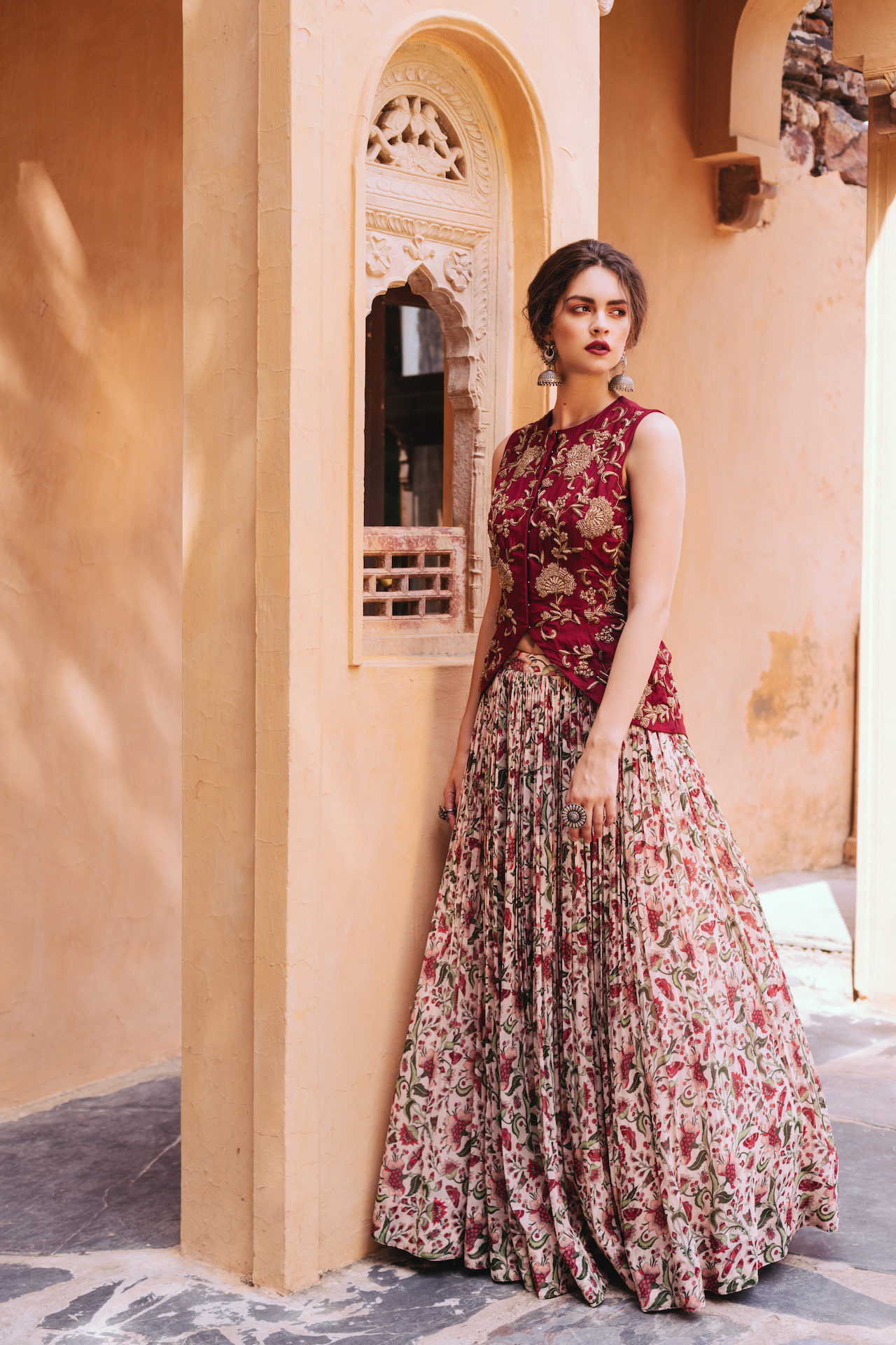A gigantic tulle design with intricate floral prints